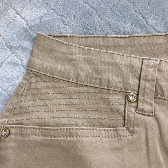 NWTS Tan Shorts - Picture 11 of 14